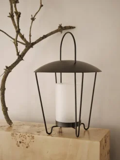 ferm LIVING Outdoor Accessories|Table Lamps<Abri Lantern - Black