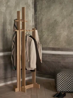 ferm LIVING Storage And Shelves<Bridge Clothes Stand - Oiled Oak
