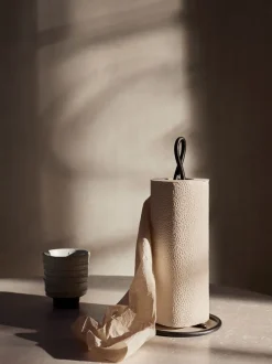 ferm LIVING Kitchen Tools And Utensils<Curvature Paper Towel Holder - Black Brass