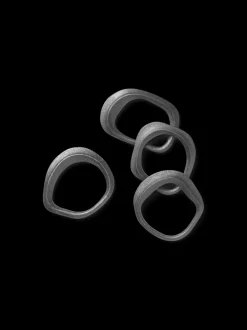 ferm LIVING Kitchen Tools And Utensils<Flow Napkin Rings - Set of 4 - Black Brass