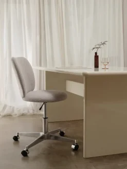 ferm LIVING Chairs And Benches<Rico Chair - Castors - Soft Bouclé - - US Natural