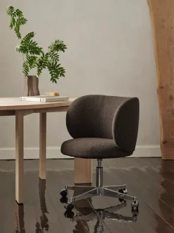ferm LIVING Chairs And Benches<Rico Dining Chair - Castors - Soft Bouclé - - US Dark Brown