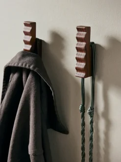 ferm LIVING Hooks And Holders<Unda Hooks - Set of 2 - Dark Brown